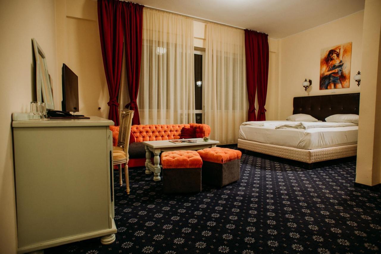 Hotel Coandi Arad Exterior photo