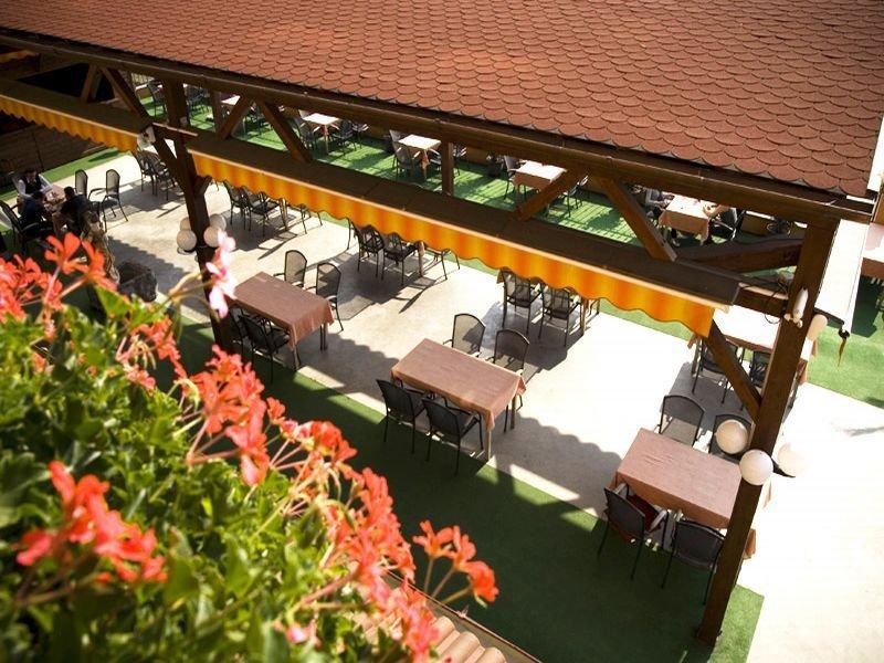 Hotel Coandi Arad Exterior photo